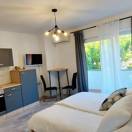 Guest House Galeb Supetarska Draga Exterior photo